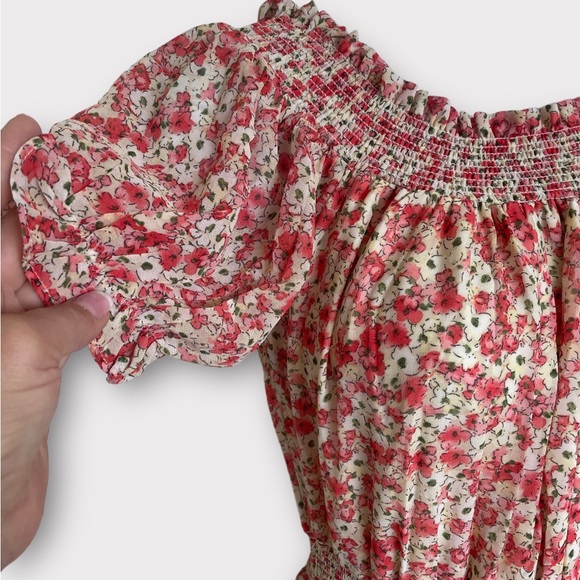 Lush- Beautiful Summer Floral Dress. - Picture 5 of 10